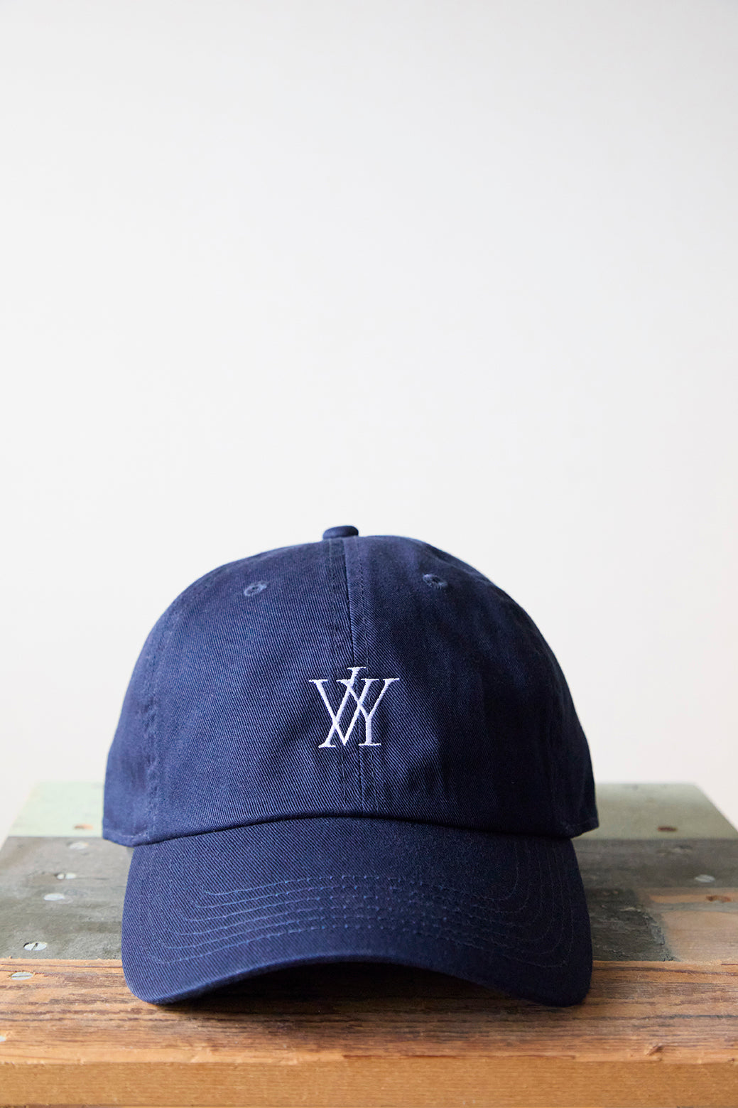 LOGO CAP