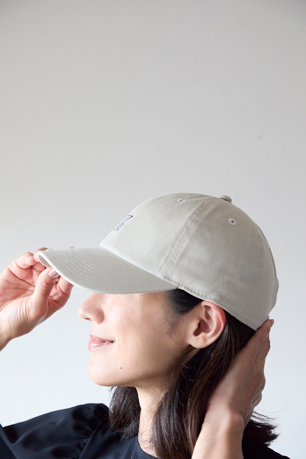 LOGO CAP