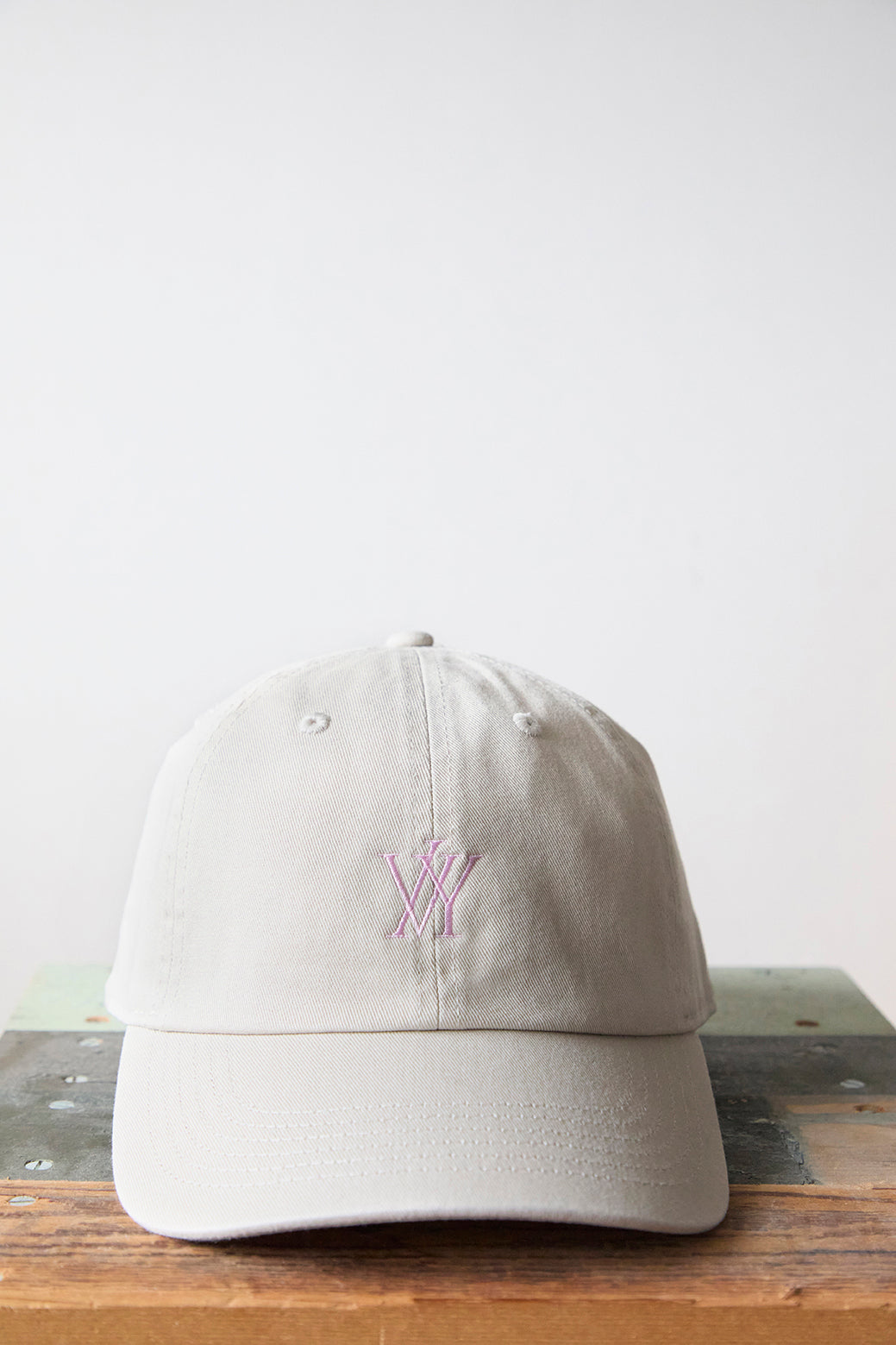 LOGO CAP