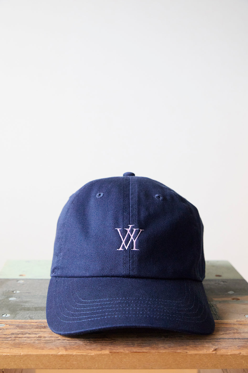 LOGO CAP