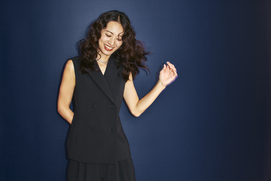 IVY I'M NAVYのLight V Jacket IVY I'M NAVY オフィシャル通販サイト